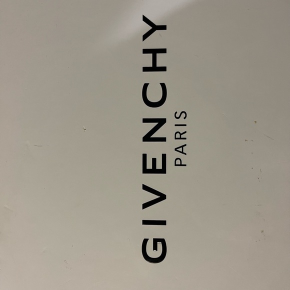 Givenchy Paris shoes - Picture 6 of 7
